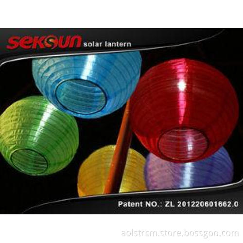 Decorative Environmental Nylon Solar Lantern With 600MAH Ni